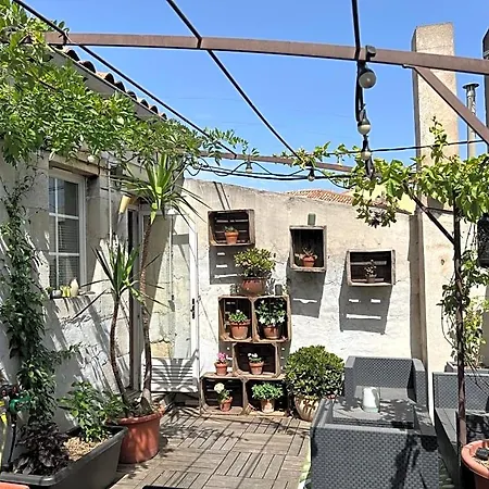 Couette-café Indépendante Avec Sdb-terrasse Privative. Centre 3*